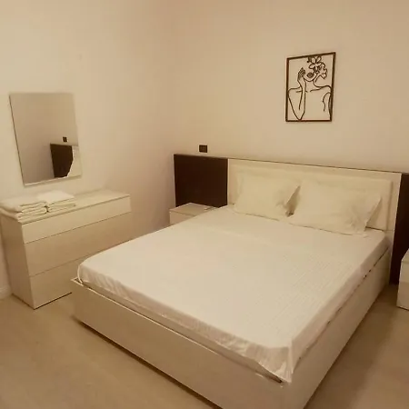 Art 1 Apartment Durres