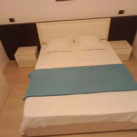 Apartamento Art 1 *