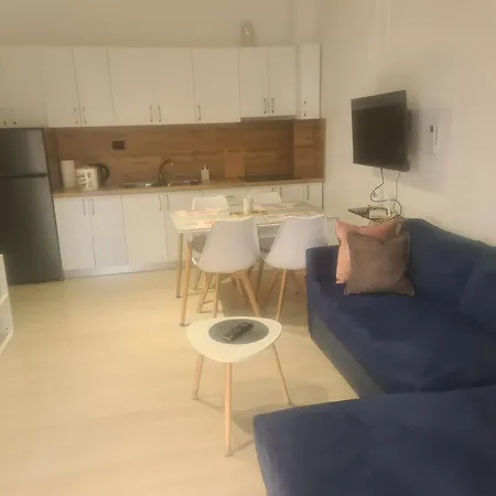 Art 1 Apartment