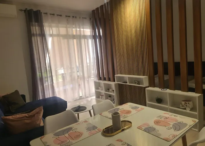 Art 1 Durrës